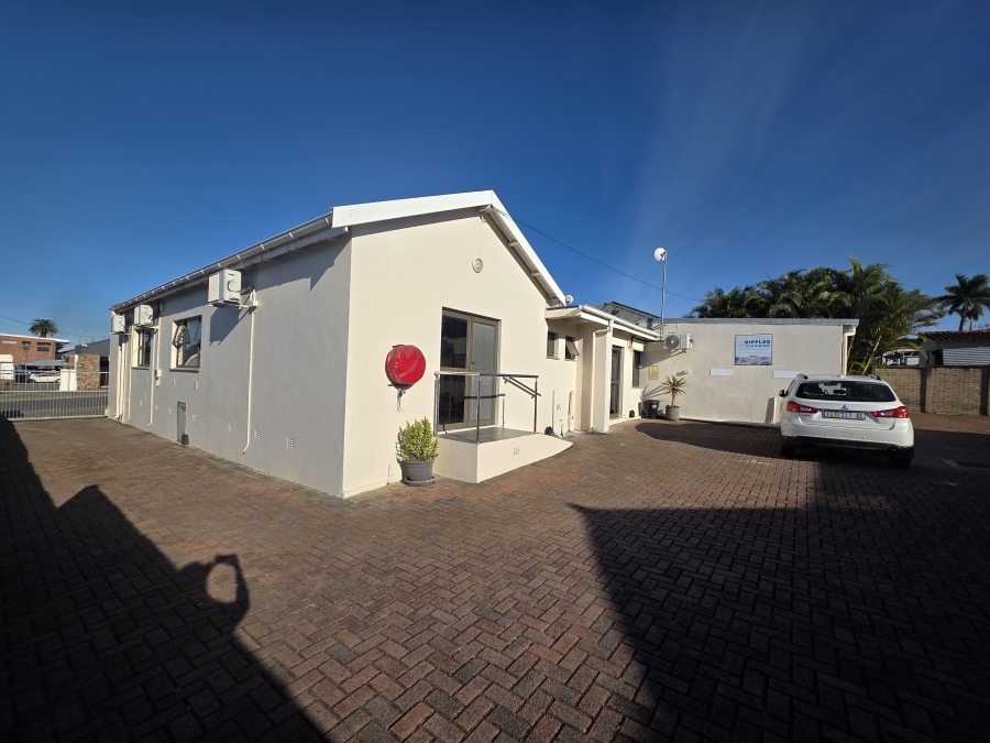Commercial Property for Sale in Nahoon Eastern Cape